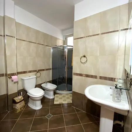 Apartment Julia Modern 2 *